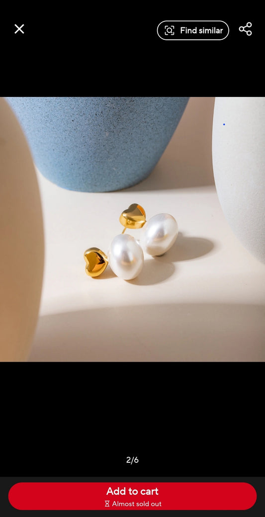 Pearl heart earrings